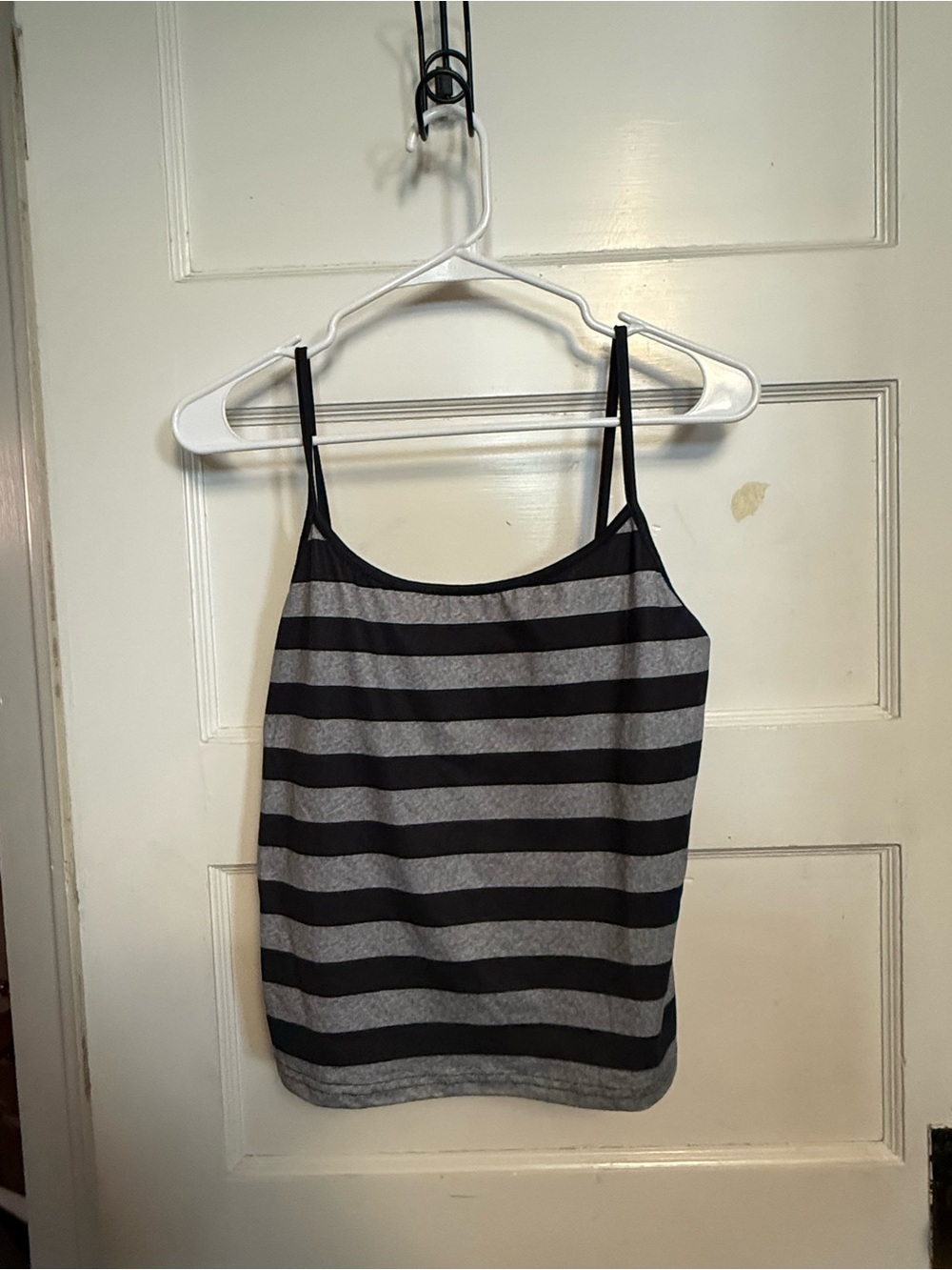 Shein black and gray horizontal striped tank top Size XL #stripes #basics